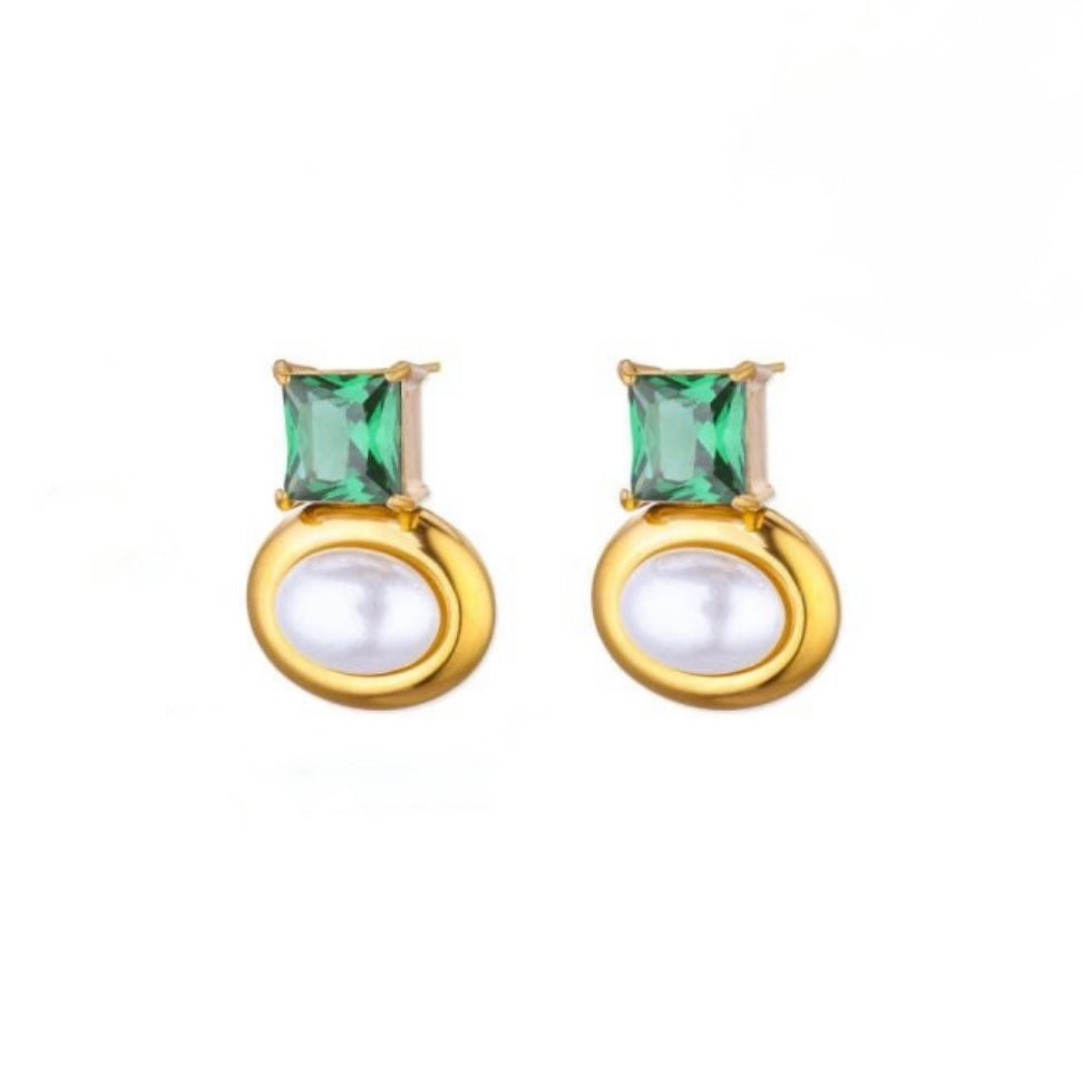 Mini Pearls Earrings